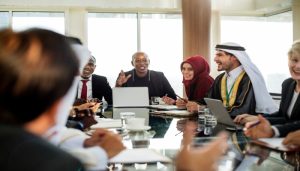 الاندماج في مجتمع الخليج