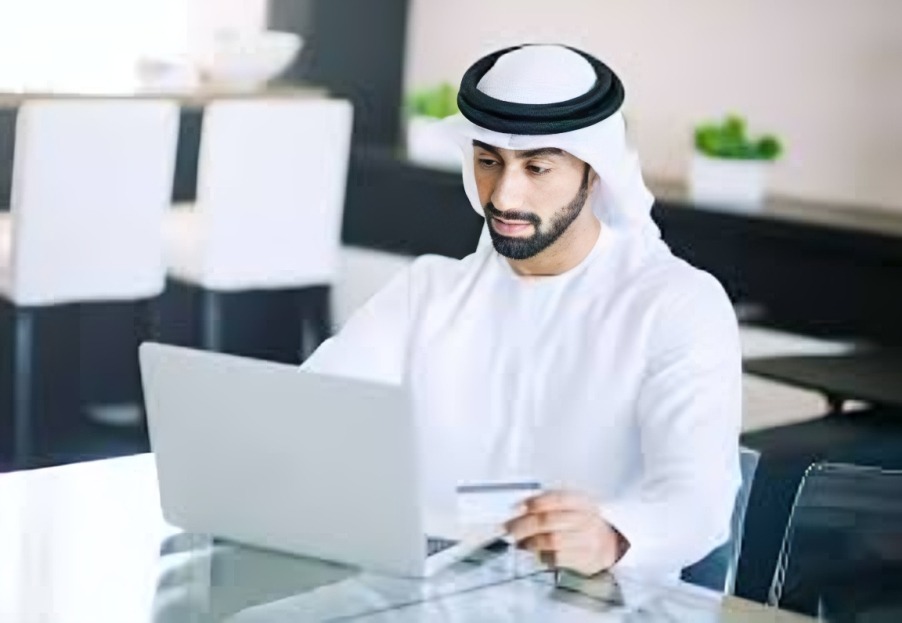 حقوق الموظف في السعودية والإمارات والكويت.. خريطة القوانين العمالية 2 حقوق الموظف في السعودية والإمارات والكويت
